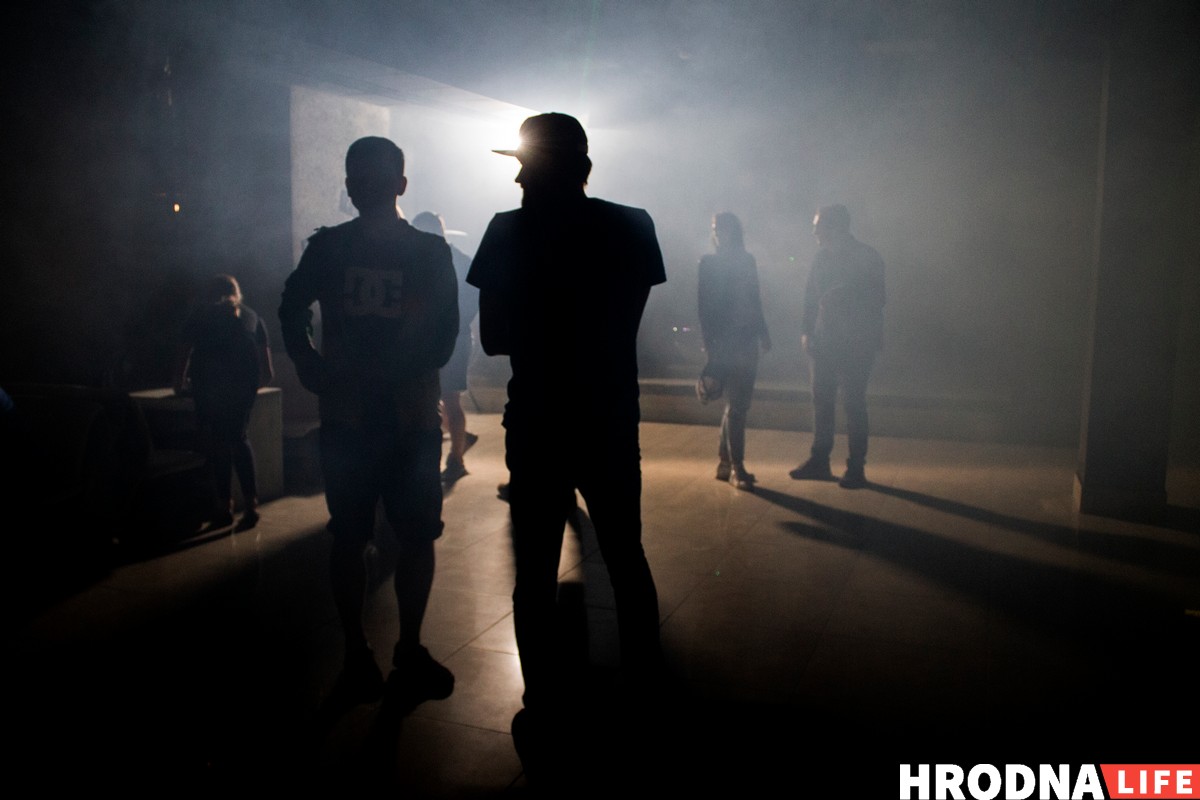 В Гродно открылся бар Crazy Dog: смотри фото с первой вечеринки В Гродно открылся бар Crazy Dog: смотри фото с первой вечеринки