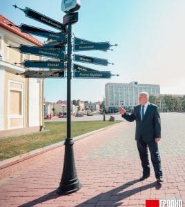 "Заставляю чиновников ходить пешком". Мечислав Гой дал откровенное интервью "Заставляю чиновников ходить пешком". Мечислав Гой дал откровенное интервью