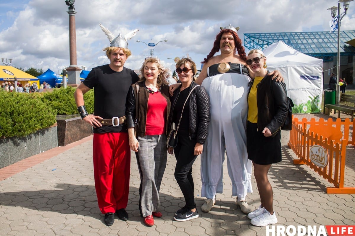 Колизей и Лесик. Топ-10 фигурок из сыра с Фестиваля сыра в Гродно Колизей и Лесик. Топ-10 фигурок из сыра с Фестиваля сыра в Гродно