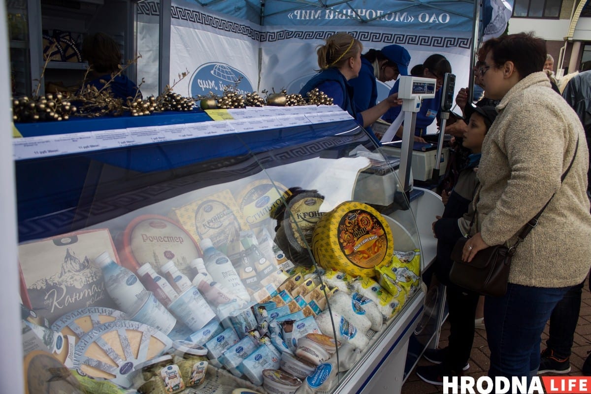 Колизей и Лесик. Топ-10 фигурок из сыра с Фестиваля сыра в Гродно Колизей и Лесик. Топ-10 фигурок из сыра с Фестиваля сыра в Гродно