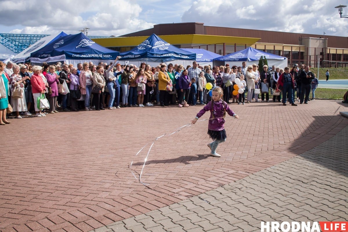 Колизей и Лесик. Топ-10 фигурок из сыра с Фестиваля сыра в Гродно Колизей и Лесик. Топ-10 фигурок из сыра с Фестиваля сыра в Гродно