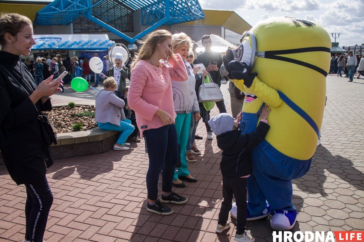 Колизей и Лесик. Топ-10 фигурок из сыра с Фестиваля сыра в Гродно Колизей и Лесик. Топ-10 фигурок из сыра с Фестиваля сыра в Гродно