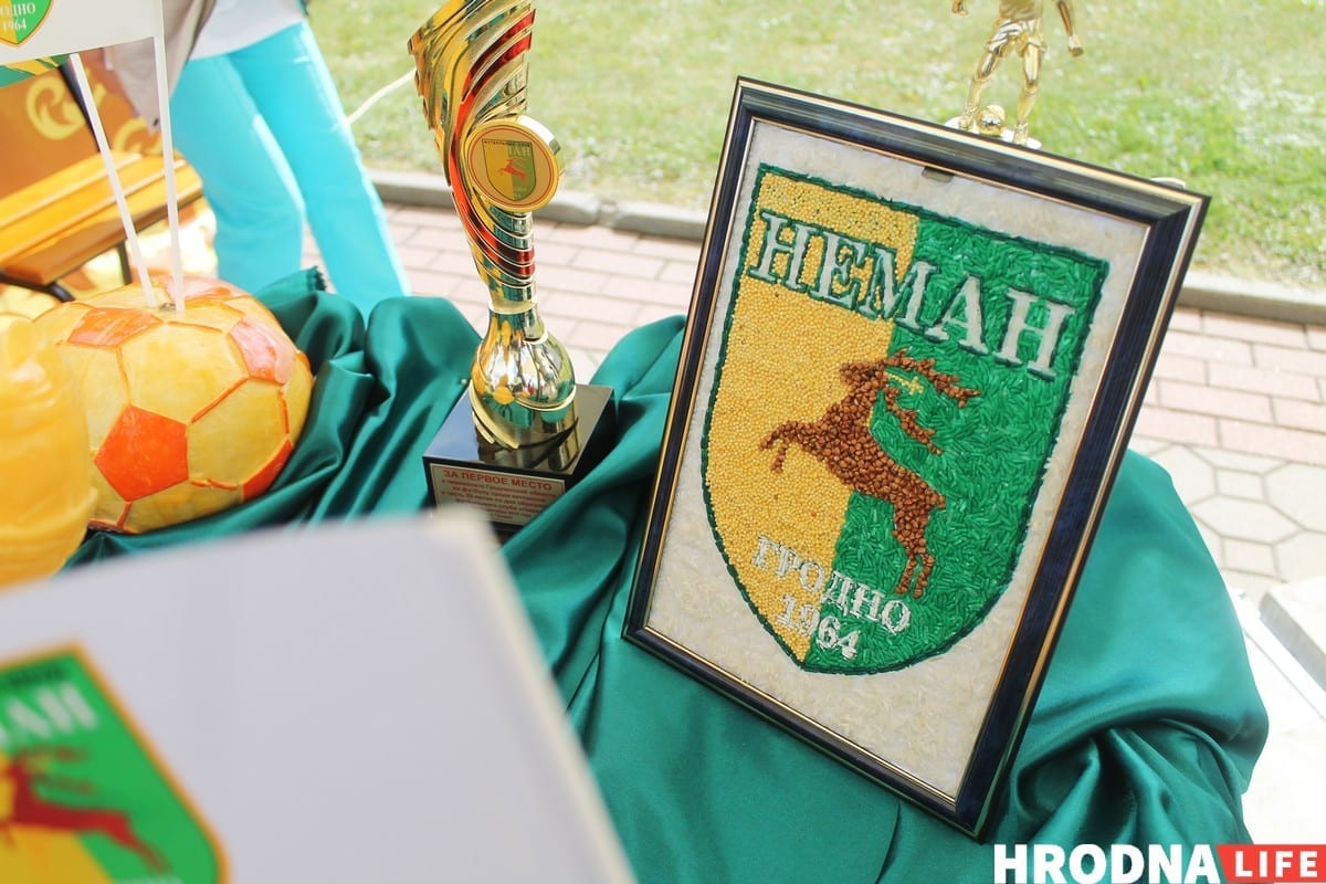 Колизей и Лесик. Топ-10 фигурок из сыра с Фестиваля сыра в Гродно Колизей и Лесик. Топ-10 фигурок из сыра с Фестиваля сыра в Гродно