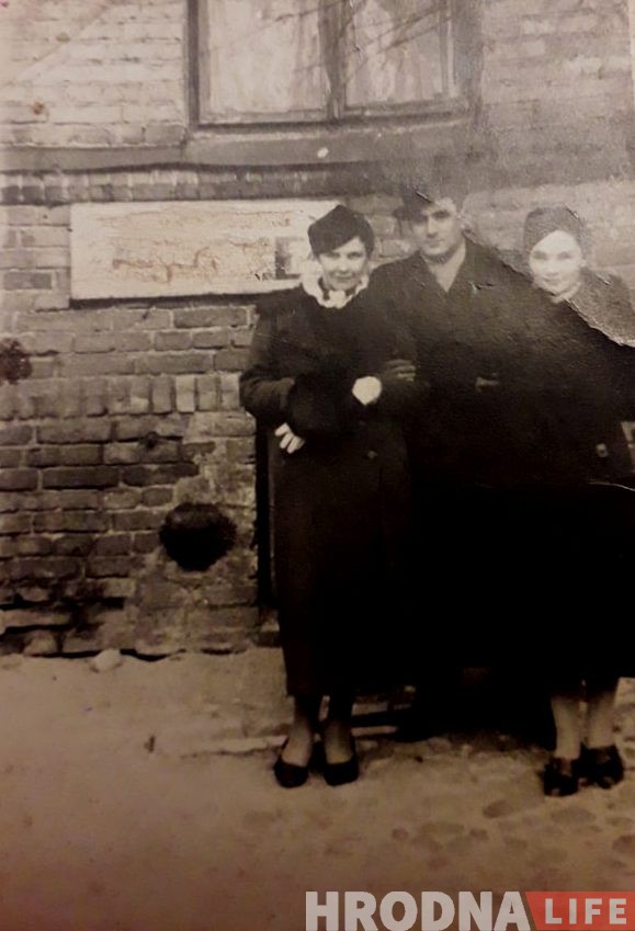 «Спустя 80 лет Раиса снова идет по родному городу». История гродненки, которую вывезли в Новосибирск «Спустя 80 лет Раиса снова идет по родному городу». История гродненки, которую вывезли в Новосибирск