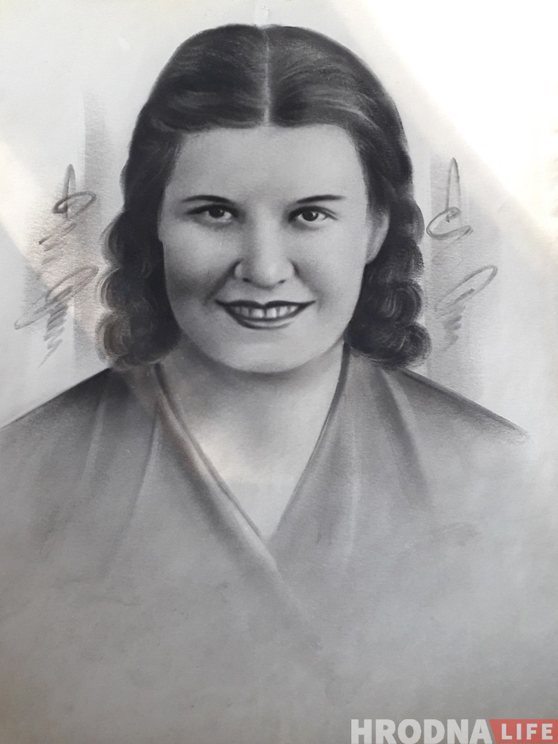 «Спустя 80 лет Раиса снова идет по родному городу». История гродненки, которую вывезли в Новосибирск «Спустя 80 лет Раиса снова идет по родному городу». История гродненки, которую вывезли в Новосибирск