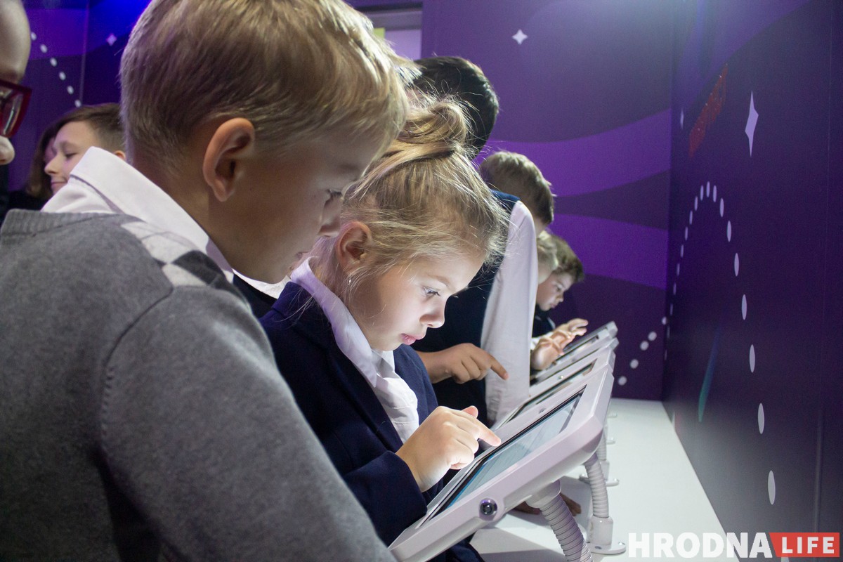 Что ваши дети увидят на выставке "Вселенная интернета" Что ваши дети увидят на выставке "Вселенная интернета"