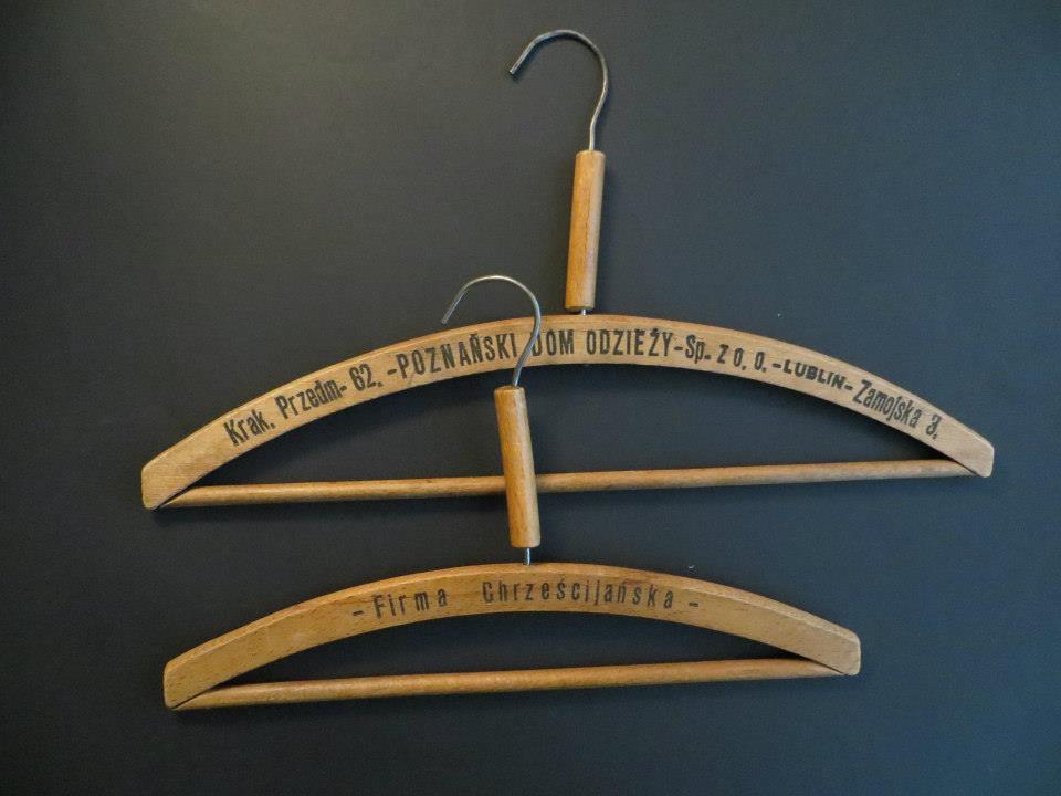 Вешалка с историей: смотрите, какую "христианскую" вещь принес читатель в редакцию Hrodna.life