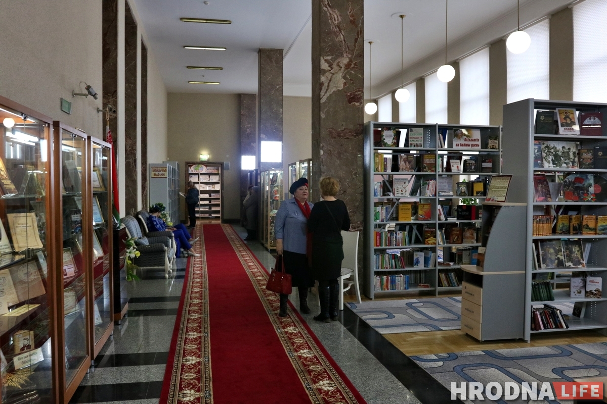 Подарок к 190-летию: Гродненская областная библиотека открылась в новом здании Подарок к 190-летию: Гродненская областная библиотека открылась в новом здании