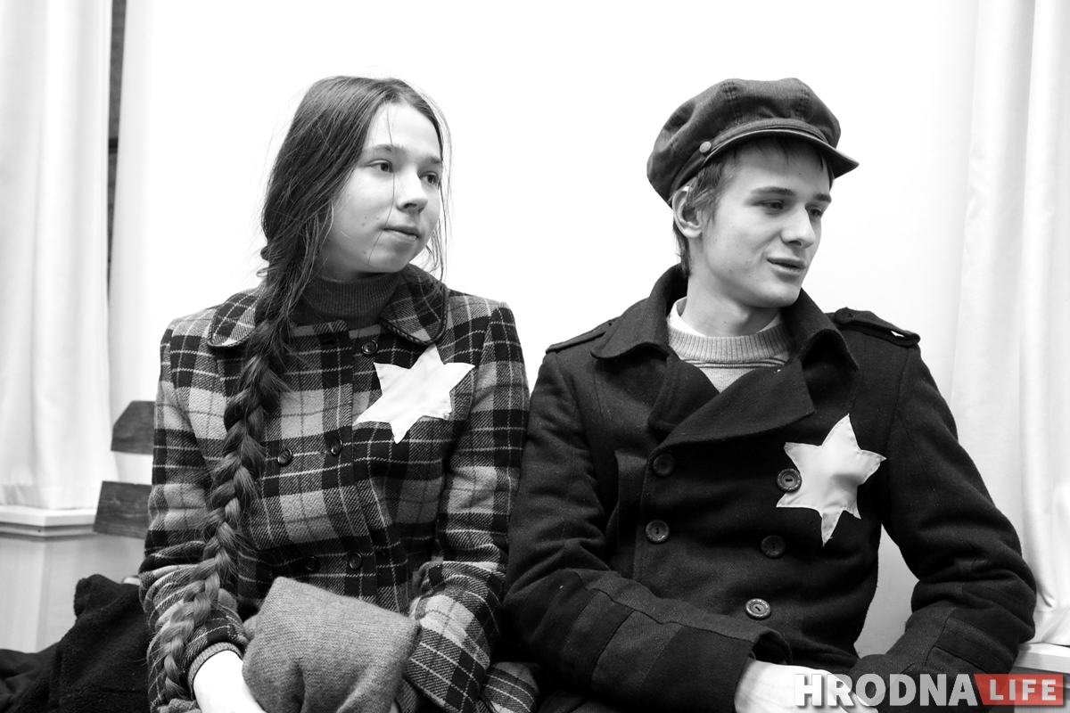 "Молчаливый" перформанс в память жертв Холокоста прошел в Гродно "Молчаливый" перформанс в память жертв Холокоста прошел в Гродно