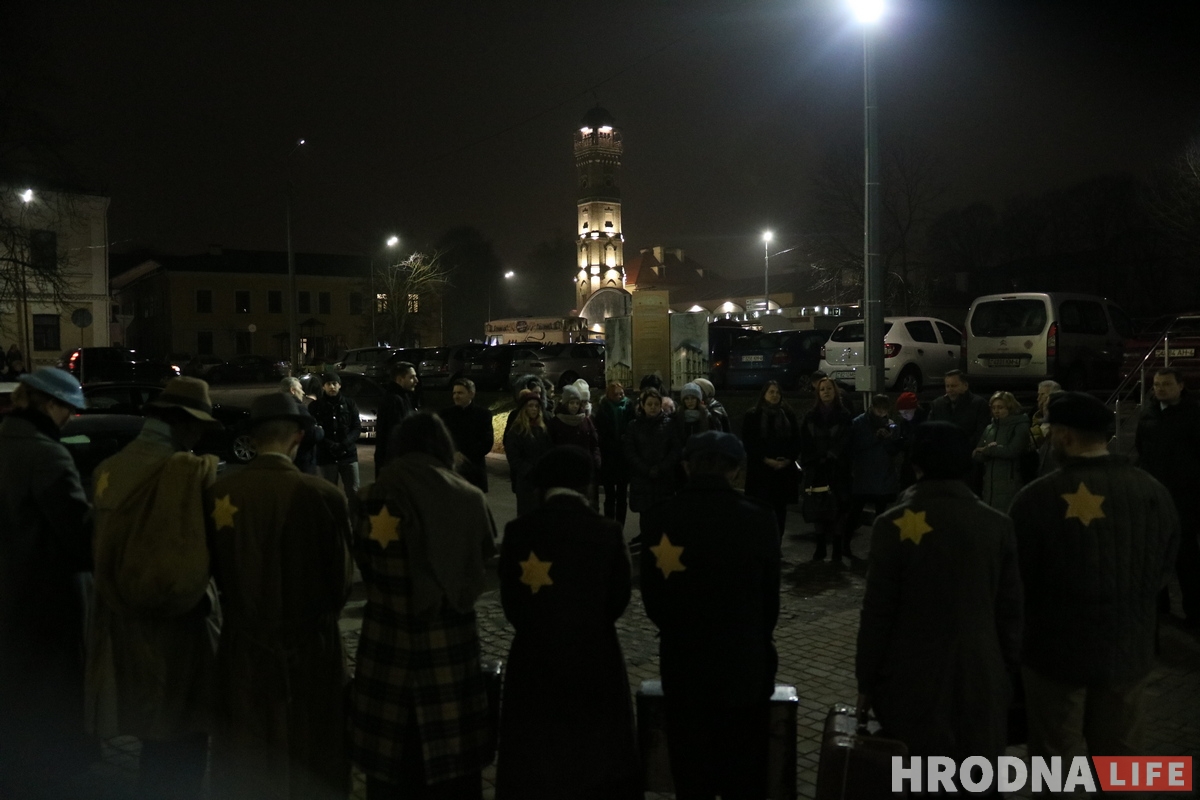"Молчаливый" перформанс в память жертв Холокоста прошел в Гродно "Молчаливый" перформанс в память жертв Холокоста прошел в Гродно