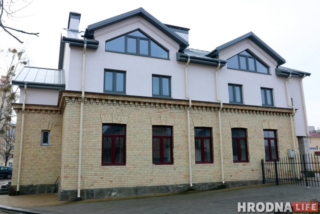 Столетнее здание на 17 Сентября в Гродно после реконструкции станет двухэтажным