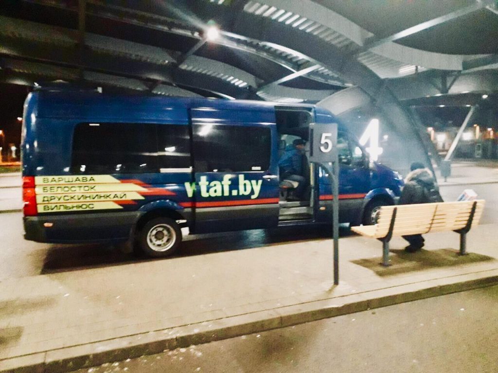 Маршрутки в Польшу и обратно не ездят, поезд  Краков-Гродно отменен