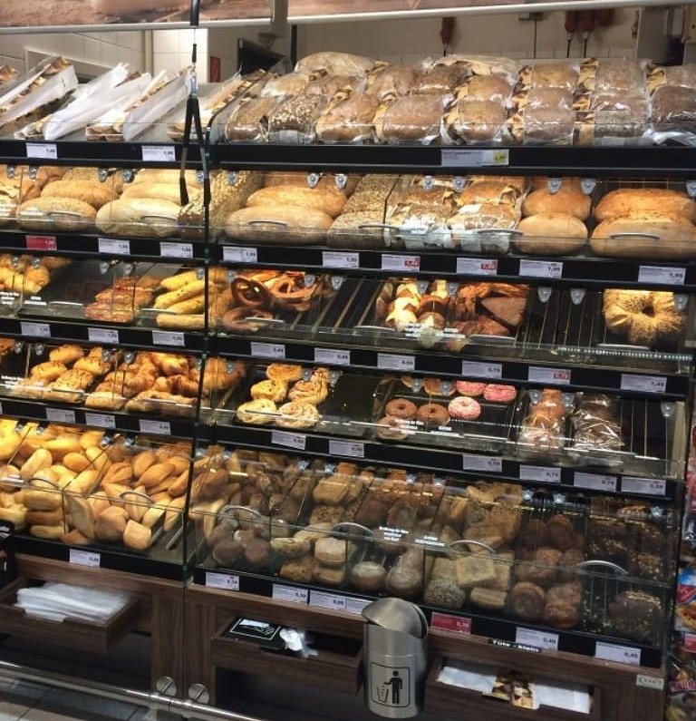 Опасно ли открытое хранение выпечки в магазинах? Ответил центр гигиены Опасно ли открытое хранение выпечки в магазинах? Ответил центр гигиены