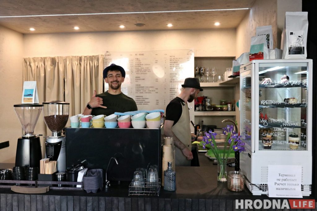 На Шчорса адкрылася кавярня, куды можна прыходзіць з жывёламі