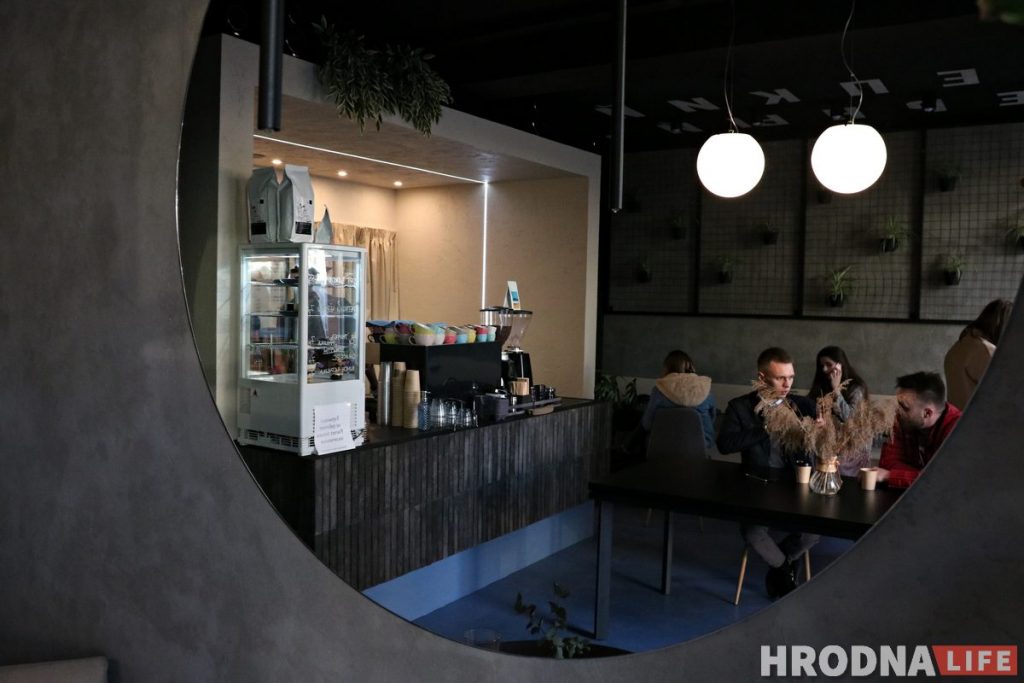 На Шчорса адкрылася кавярня, куды можна прыходзіць з жывёламі