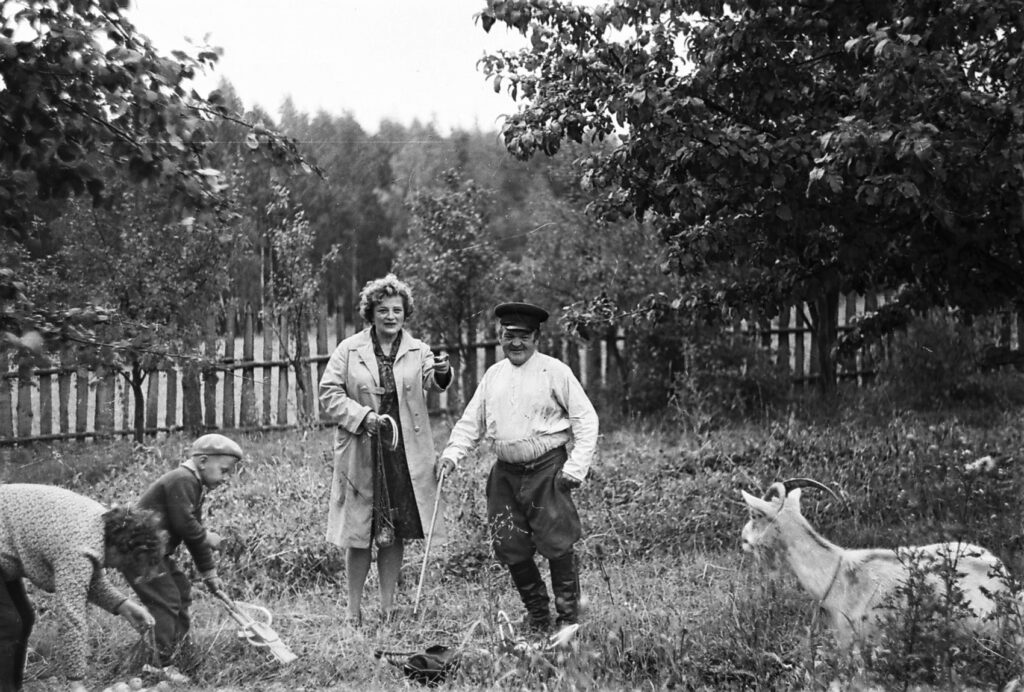 Жаночы раман часоў пандэміі. Серыя 5. Дзед Лешак і яго козы