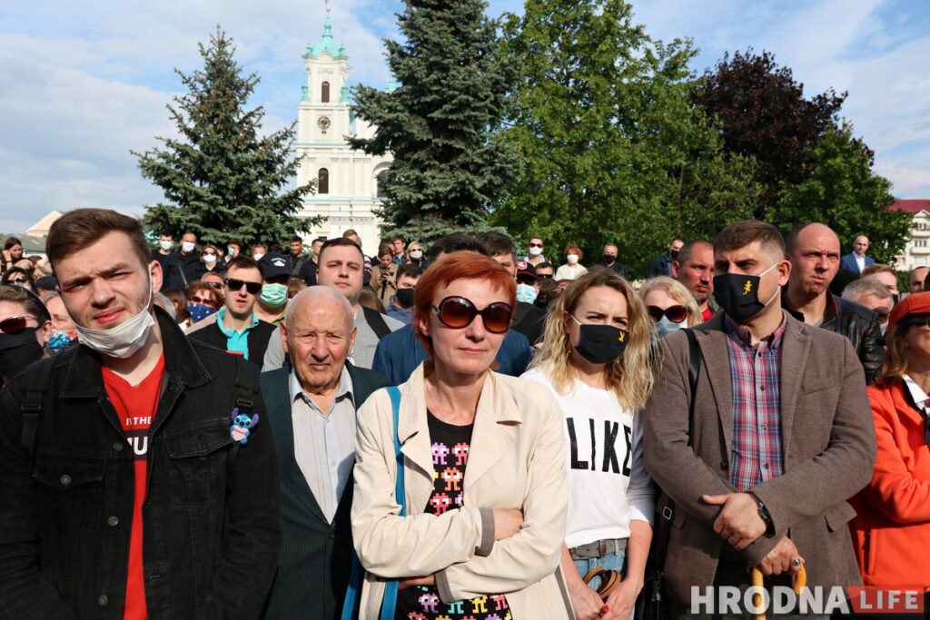 "Президент - не бог и не царь". Что Валерий Цепкало говорил на пикете в Гродно