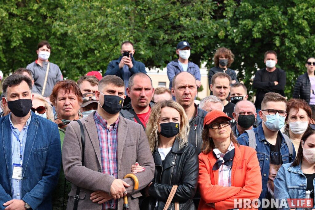 "Президент - не бог и не царь". Что Валерий Цепкало говорил на пикете в Гродно