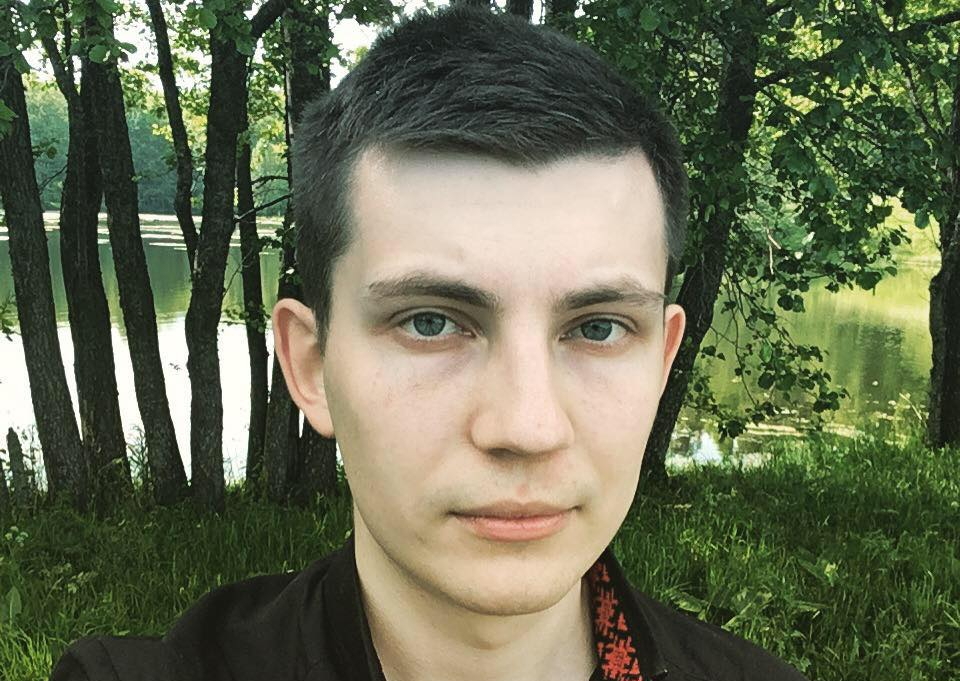 «Говорили, если не откроем, дверь взорвут». Почему задержали администратора ТГ-канала Игоря Лосика? «Говорили, если не откроем, дверь взорвут». Почему задержали администратора ТГ-канала Игоря Лосика?