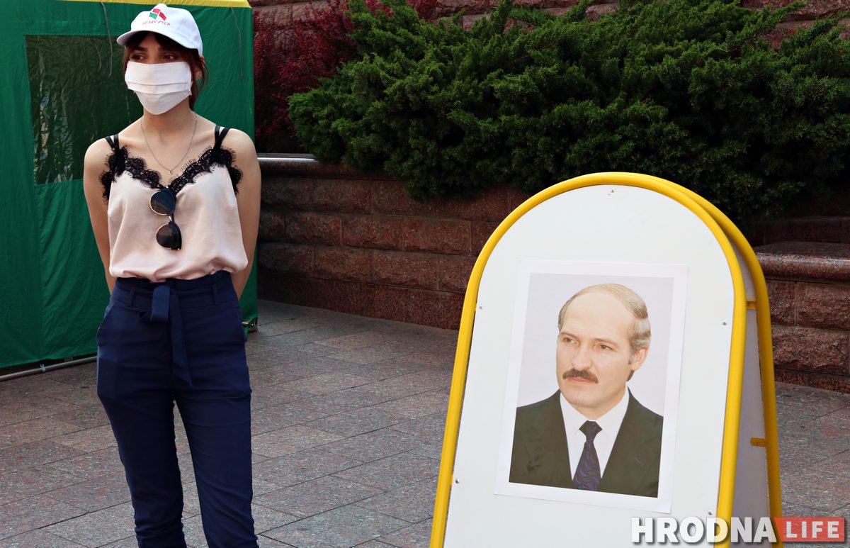 “Чтобы милиционер оказался на земле в правовом государстве?” Глава “Белой Руси” в Гродненской области - о фальсификациях, рейтинге президента и задержании Тихановского