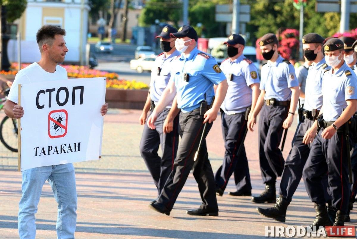 «Ганарымся іх учынкамі». Родныя і сябры пра затрыманых падчас акцыі салідарнасці гродзенцаў