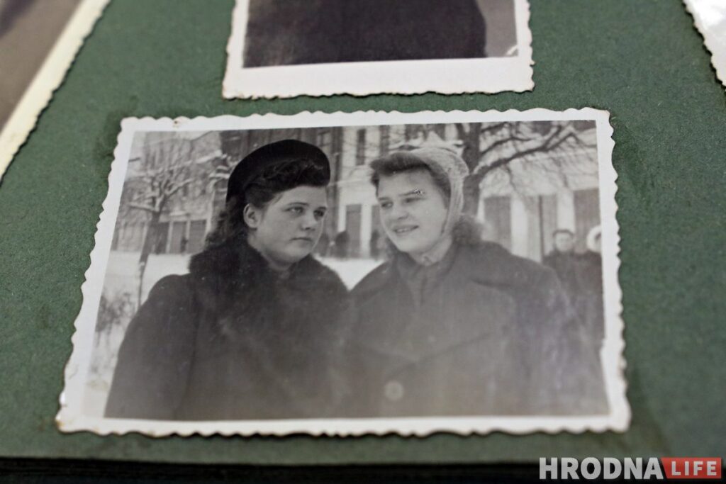 Вежа ў Румлёва і аптэка на Савецкай: у рэдакцыю Hrodna.life патрапіў яшчэ адзін альбом старых фотаздымкаў