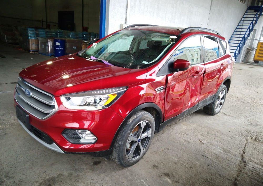 Здавалася, што гэта авантура, але яно было таго варта. Як гродзенец купіў аварыйнае аўто з ЗША