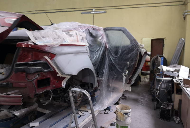 Здавалася, што гэта авантура, але яно было таго варта. Як гродзенец купіў аварыйнае аўто з ЗША