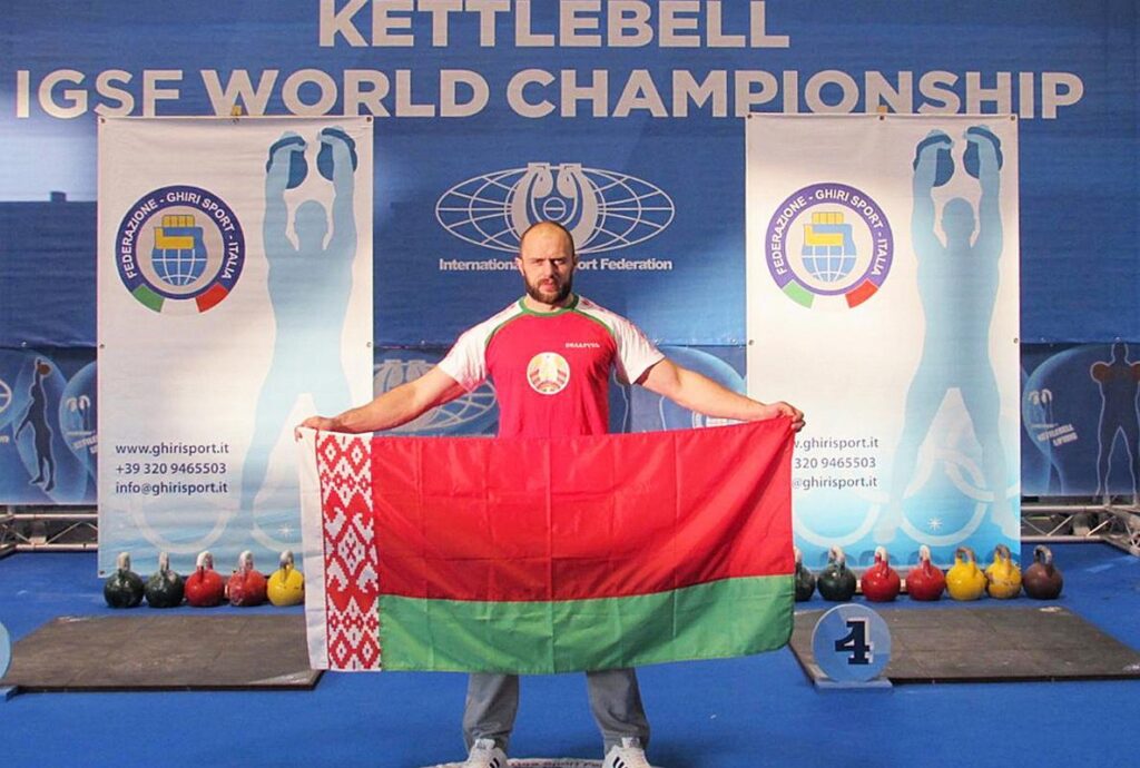 "Сохранение безопасности и стабильности". Спортсмены, управленец и многодетная мать опять высказались о выборах-2020 в госпрессе