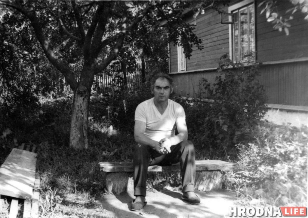 Гродненец прочитал дневники деда: теперь делает фотосравнения города 1970-х и сегодня