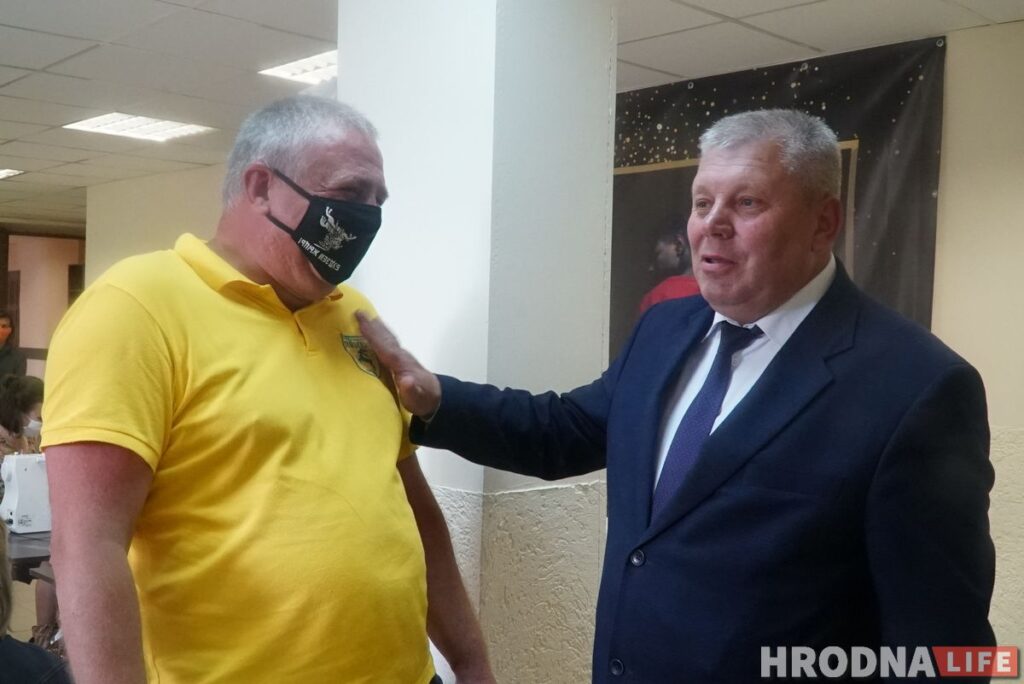 Ежи Григенча и Мечислав Гой на открытии социальной мастерской детского хосписа. Фото из архива hrodna.life