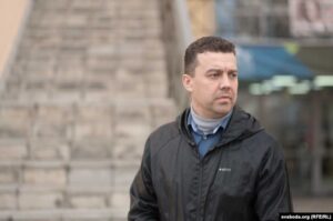 В Гродно уволили работника МЧС, который хотел узнать результаты выборов, а попал в изолятор. Мужчина подал в суд В Гродно уволили работника МЧС, который хотел узнать результаты выборов, а попал в изолятор. Мужчина подал в суд