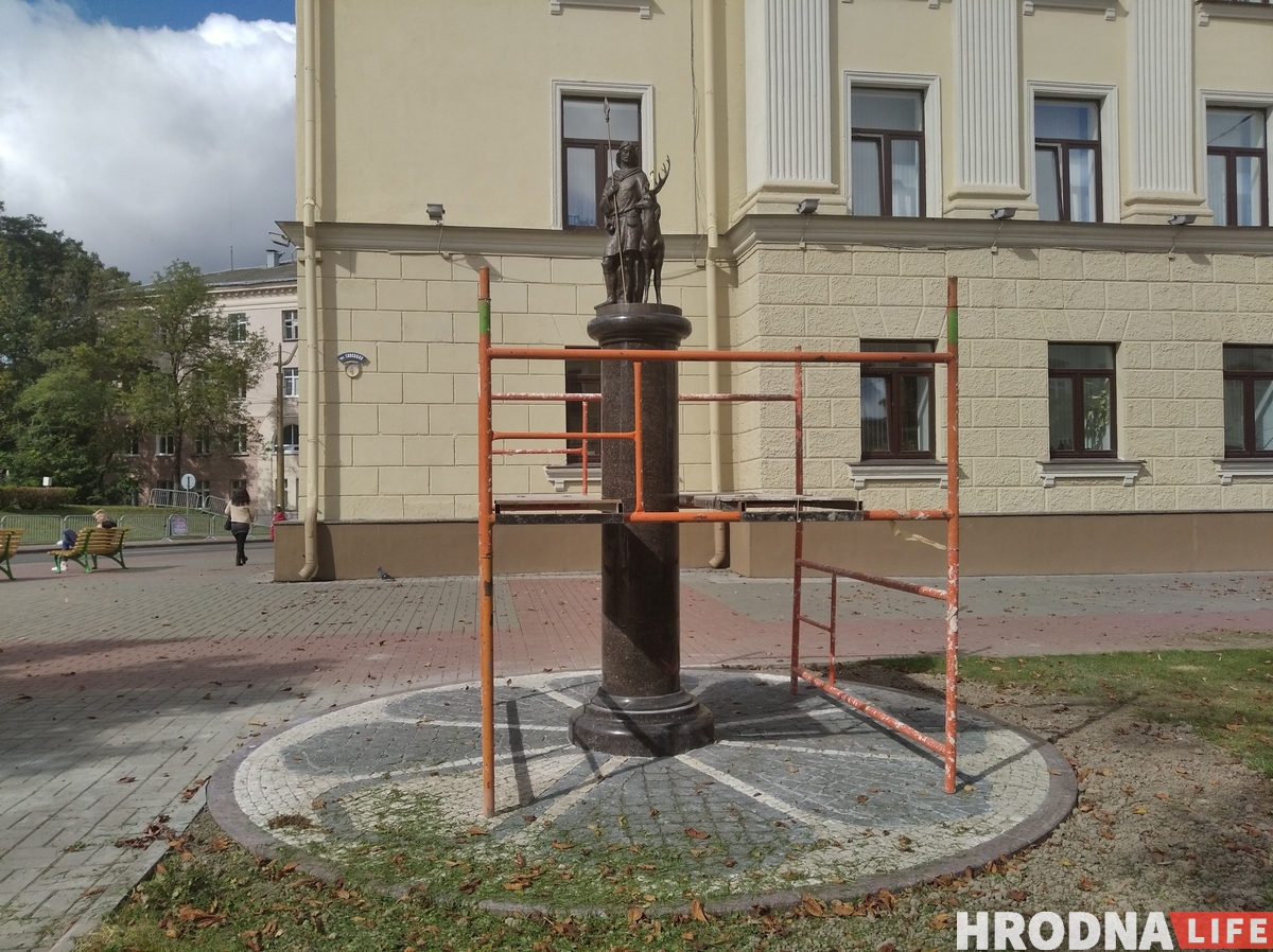 Скульптуру Святога Губерта ўсталявалі ў Гродне