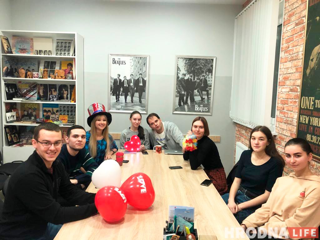 Виталий Селюн: Любовь к английскому мне привили "Битлз" еще в 12 лет