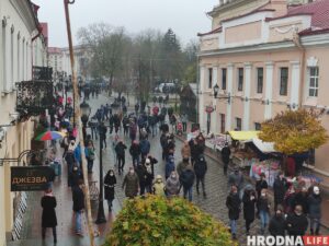Гродно 15 ноября: акция памяти Бондаренко, разрушение мемориалов, десятки задержаний