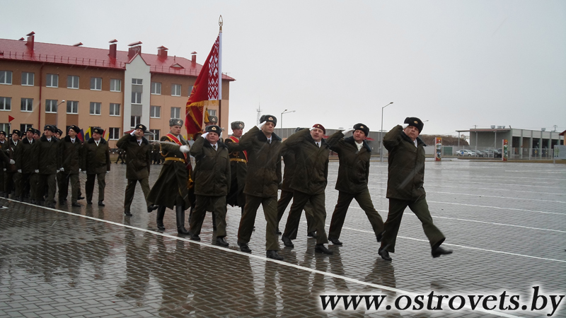 В Островце застрелился 18-летний военнослужащий. Что известно о случившемся? В Островце застрелился 18-летний военнослужащий. Что известно о случившемся?