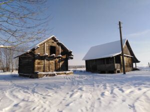 “Нас проверяли семь инстанций”. Местные власти хотят снести старинные постройки под Гольшанами, владелец мечтает о скансене “Нас проверяли семь инстанций”. Местные власти хотят снести старинные постройки под Гольшанами, владелец мечтает о скансене