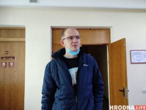 "Являюсь жертвой нечеловеческого обращения со стороны милиции". Последнее слово таксиста Алексея Лапы для суда в Гродно Алексей Лапа в суде. Он так и не сказал свое последнее слово. Фото: Елена Ковальчук