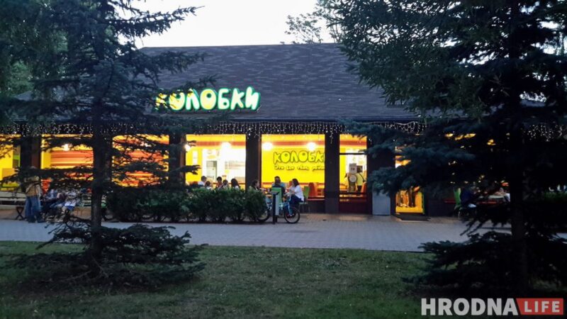 Начинал с мытья посуды в Англии, а потом создал "Колобки": история первого фастфуда в Гродно