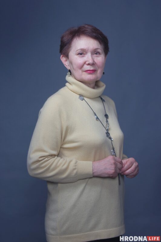 "Па блаце на вокладку". Гродзенкі 50+ зняліся для каталога стыльных вобразаў