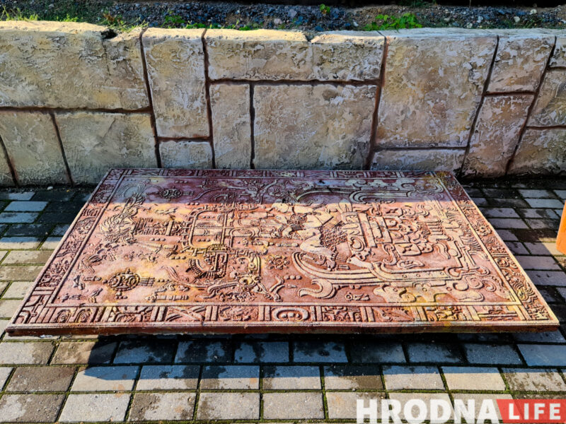 Амерыканскія горкі ў стылі мая: атракцыёнам у парку Жылібера мяняюць выгляд