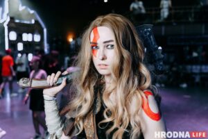 Елизавета Королёва в образе Кратоса из игры“God of War 4” на аниме-пати в Гродно 1 августа