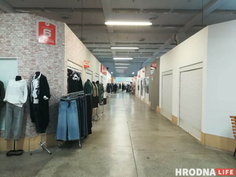 “Этот бизнес давно умер. Мы пытались его реанимировать своими надеждами и розовыми очками”. На "Короне" закрылся павильон, где работал блогер Vadimati