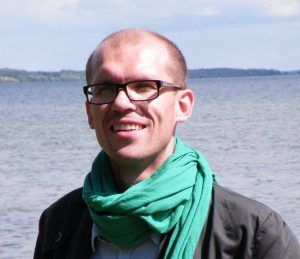 В Гродно задержали преподавателя и активиста Валентина Оскирко