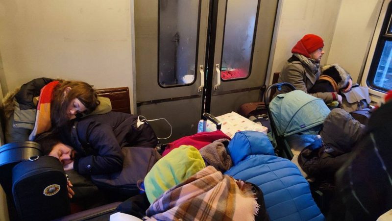 Віна выжылага і калектыўная адказнасць: чаму беларусы адчуваюць сорам за вайну ва Украіне і што з ім рабіць