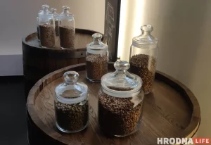 В Гродно молодоженам не понравилась работа видеооператора. Его оштрафовали - но не за плохие видеокадры В музее "Лидского пива". Фото: Hrodna.life