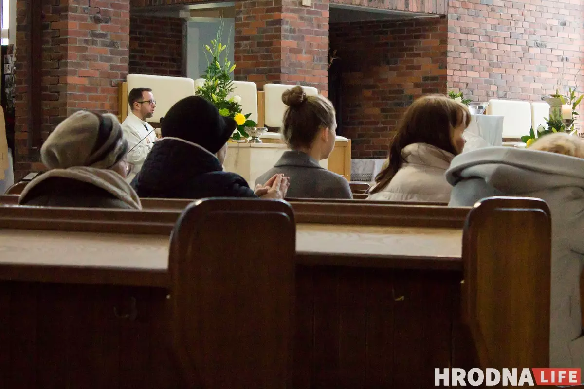 Каталіцкія вернікі святкуюць Вялікдзень