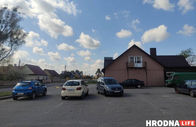 "Алею купіць пяць літраў". Рэпартаж з памежнай вёскі, куды едуць літоўцы і беларусы