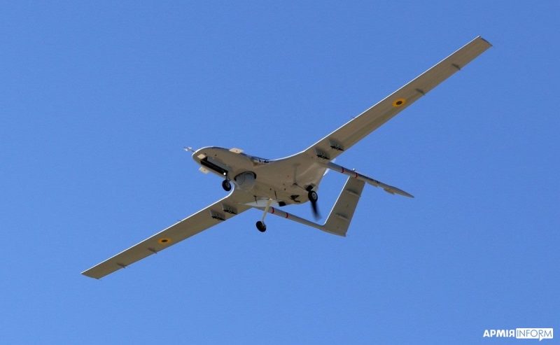 “Впервые в истории”: жители Литвы за три дня собрали 5 млн евро на беспилотник для Украины Беспилотник Bayraktar TB2 украинских вооруженных сил. Фото: armyinform.com.ua