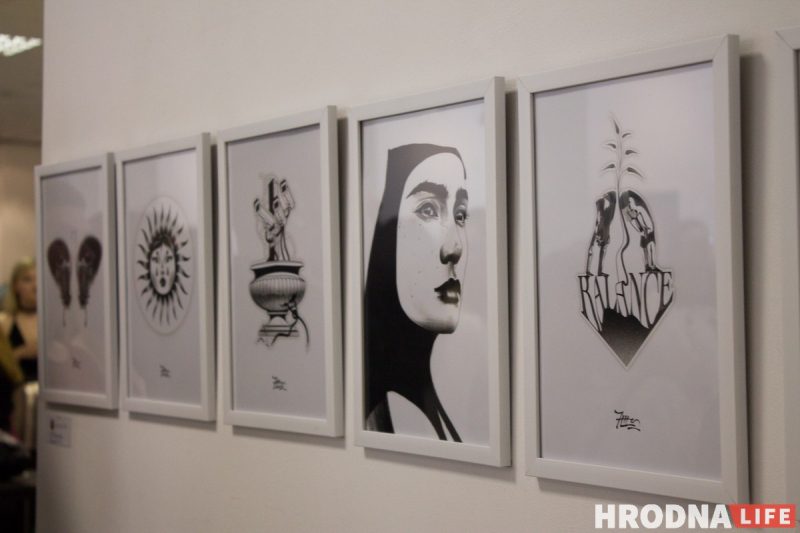 Тату в искусстве и рок сквозь классику. В Гродно татуировщики и музыканты представили совместный арт-проект